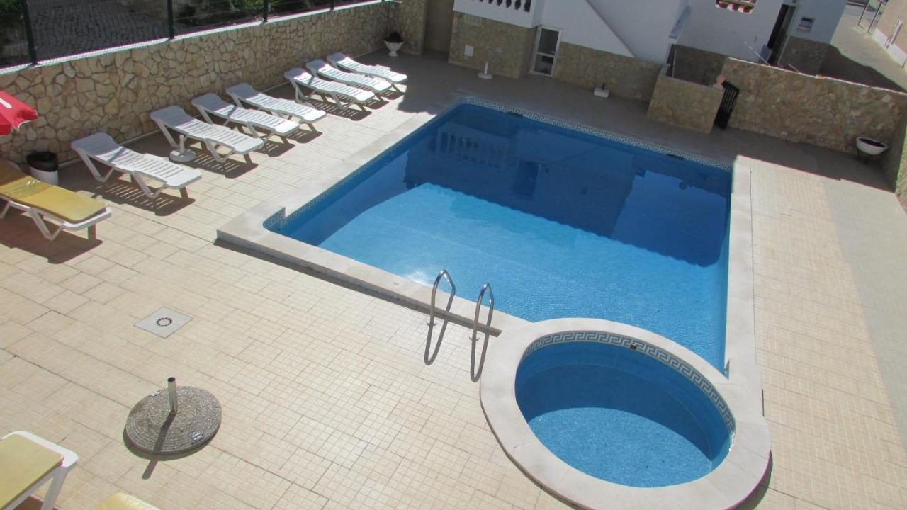 Apartamento - 2 A 4 Pessoas- Piscina Apartment Olhos de Agua  Exterior foto